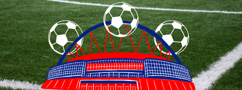 Uno stadio blu e rosso sormontato da tre palloni bianchi sullo sfondo di un campo da calcio