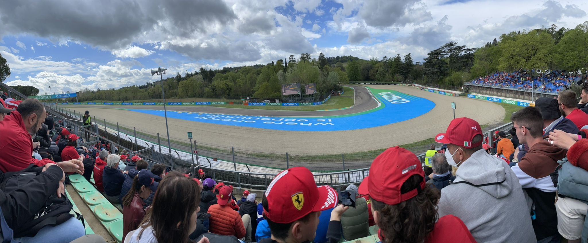 Panoramica dell'autodromo di Imola durante il Gran Premio di F1