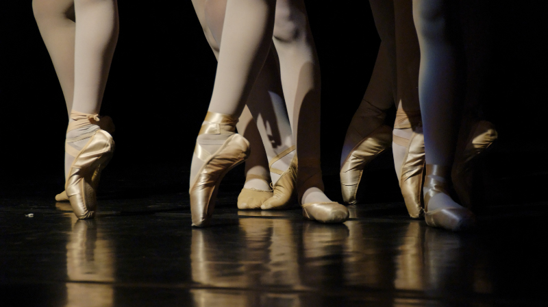 piedi di ballerina con scarpette